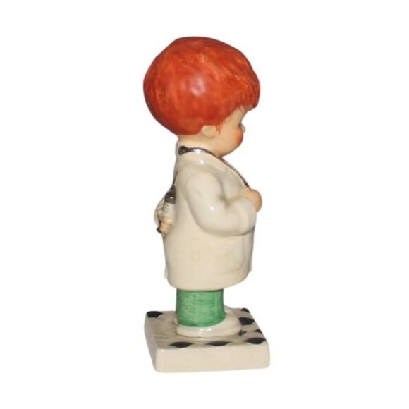 Goebel Redhead Trouble Shooter Boy Doctor West Germany Vintage 1970 - Picture 2 of 5
